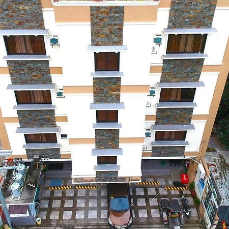 East Square Inn Баколод Экстерьер фото