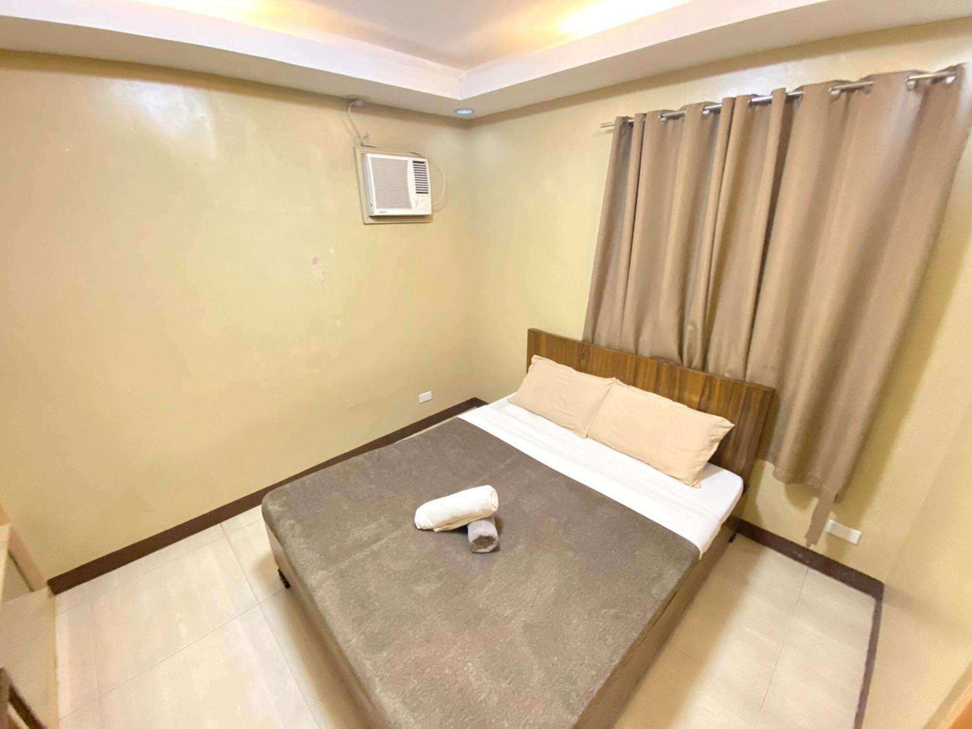 East Square Inn Баколод Экстерьер фото